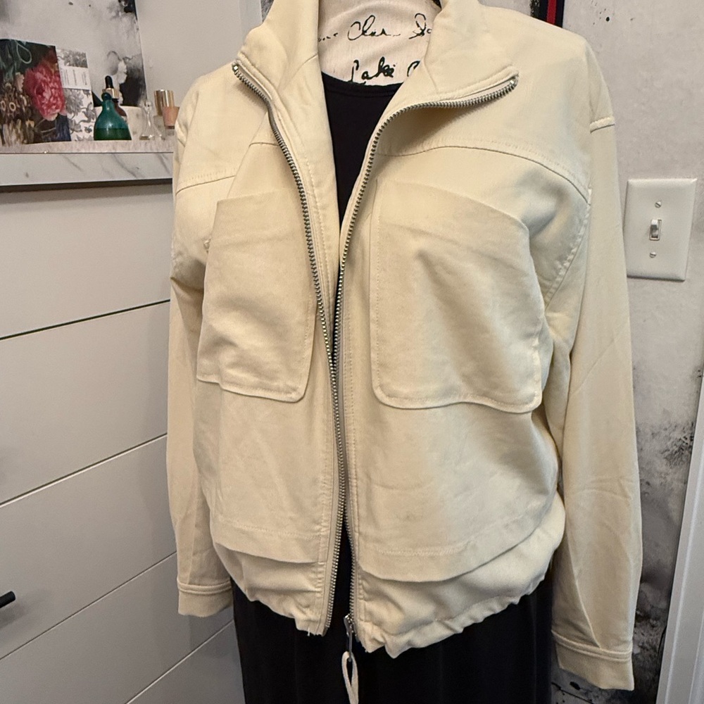 Like New Wit & Wisdom Women's Double Layer Cream Bomber Jacket
